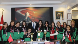 Susurluk Genç Güreşçiler Türkiye Şampiyonasına Hazırlanıyor