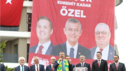 CHP'nin Balıkesir Edremit mitinginde ezan gafı: ben zayıfım bu konuda