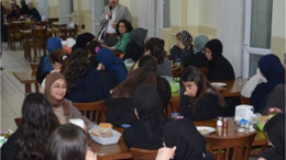 Edremit Kaymakamı Öğrencilerin Arasında