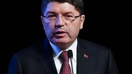 Bakan Tunç: "27 Mayıs 1960 Darbesi Bir İhanettir"