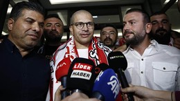 Alex de Souza, Türkiye'de Yeni Takımıyla Anlaştı