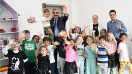 Başkan Gaga Minikleri Yalnız Bırakmadı