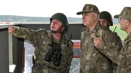 Genelkurmay Başkanı Orgeneral Metin Gürak Sınır Karakollarında İncelemelerde Bulundu