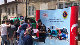 Jandarmadan Vatandaşlara Bilgilendirme Faaliyetleri