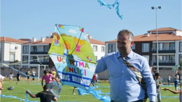 Başkan Bağcı Çocuklar İçin Uçurtma Uçurdu