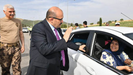 Vali Ustaoğlu'ndan Bayram Öncesi Sürücülere Önemli Uyarılar