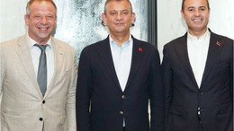 Özgür Özel: 'Bir Yanım Manisalı, Bir Yanım Balıkesirli'