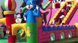 Susurluk'ta Çocuklar Bu Akşam Doyasıya Eğlenecek!