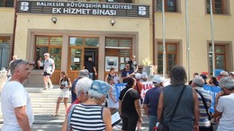 Burhaniye'de BASKİ Önünde Protesto