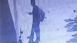 Balıkesir'de Camide Hırsızlık Anı Kameralara Yansıdı