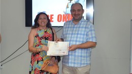Balıkesir'de Diplomalı Anneler Yetişiyor