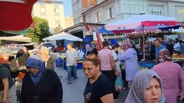 Balıkesir'in En Kalabalık Pazarı
