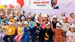 Edremit'te Minik Öğrenciler, Kızılay İle Tanıştı