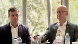 Serkan Sarı Muhtarları Dinledi