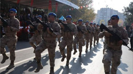 Balıkesir’de Jandarma’dan Cumhuriyet Korteji