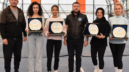 Büyükşehir'de Cumhuriyet Tenis Turnuvası'nda Ödül Heyecanı
