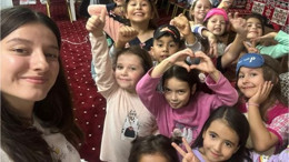 Kepsut'ta Çocuklar Yorgunluklarını Pijama Partisiyle Attı