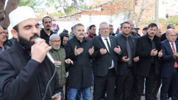 Edremit’te Mahalle Halkı Yağmur Duasına Çıktı