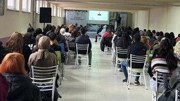 Balıkesir Emniyetinden Vatandaşlara “Güvenli İnternet” Semineri
