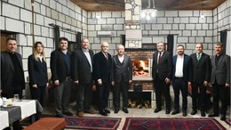 Bigadiç’te Yerel Yönetim Zirvesi