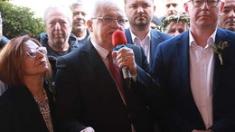 Burhaniye'de Halk Market Açıldı
