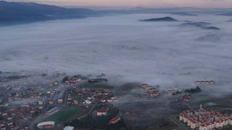 Yoğun Sis Sındırgı’yı Kapladı