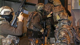 Balıkesir'de Suç Çetesi Çökertildi