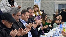 Başkan Ahmet Akın, Kepsut'ta İftar Yemeği Düzenledi