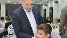 Dursunbey Belediyesi'nden 'Gönlümüz Bir, Soframız Bir' İftar Programı