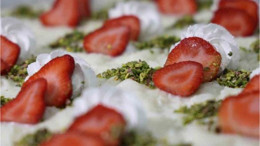 Osmanlı Saray Mutfağından Günümüze: Güllaç Tarifi