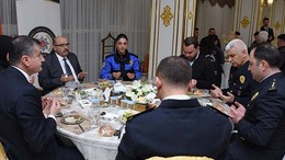 Vali Ustaoğlu’nun Katılımıyla Balıkesir Emniyeti'nden Birlik İftarı