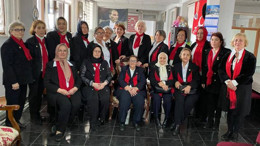 Anneler Yine Zekiye Seferbey Dedi