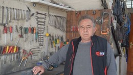Balıkesir’de 46 Yıllık Kaporta Ustasından Motorlu Sürücülere Mesaj