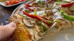 Farklı Bir Lezzet Deneyimi Susamlı Pizza