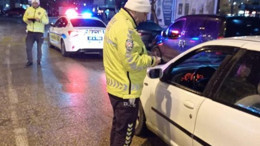 Balıkesir Trafikten 1 saatte 59 araca ceza