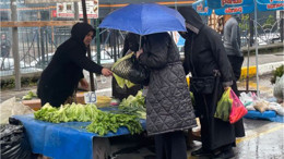Balıkesir Pazarı'nda Sebze Fiyatları Artış Gösterdi