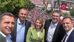 Kale Siyaseti Yok, Tek Kale Var