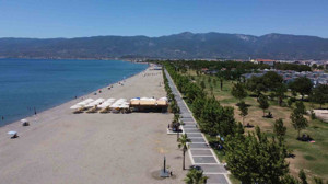 Termometreler 45’i Gösterdi, Sokaklar Boşaldı!