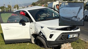Edremit Avcılar Kavşağında Otomobil ile Minibüs Çarpıştı:1 Yaralı