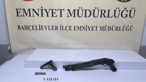 Bahçelievler'de polis gibi davranarak bir evden çelik kasayı çalan 2 şüpheli tutuklandı