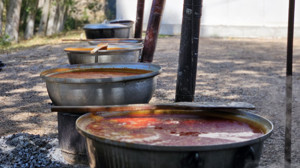 Orhanlı Mahallesinde Geleneksel Tuzlu Aşure Hayrı