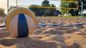 Altınoluk’ta Plaj Voleybolu Rüzgarı Esecek