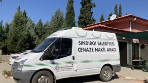 Balıkesir'deki depremde ölen kişinin cenazesi İzmir'e gönderildi