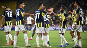 Fenerbahçe Kadıköy’de Şov Yaptı! Play-Off Bileti Cepte