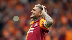 Icardi’nin kaptanlık bandında ne yazıyor? sevgilisi…