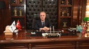 Balıkesir'de Çiftçi Değil Aracı Kazanıyor