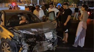 Edremit’te Kaza! 70 Yaşındaki Kadın Hastaneye Kaldırıldı