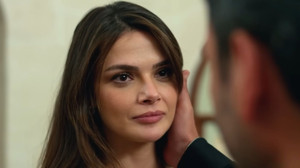 Uzak Şehir’de Romantizm Dorukta!