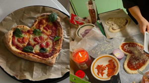Evde Kolay Tarif: Margherita Pizza Nasıl Yapılır?
