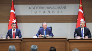 Cumhurbaşkanı Erdoğan’dan Özel’in “300 Uçak” İddiasına Yanıt
